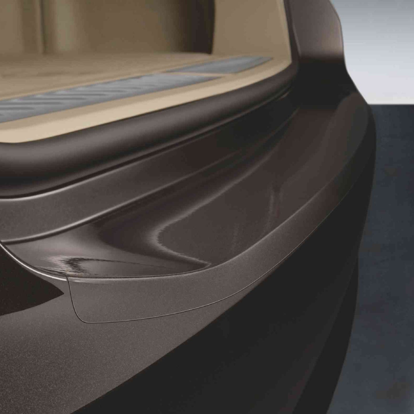 BMW Ladekantenschutzfolie für den 5er, G31 angebracht am Fahrzeug