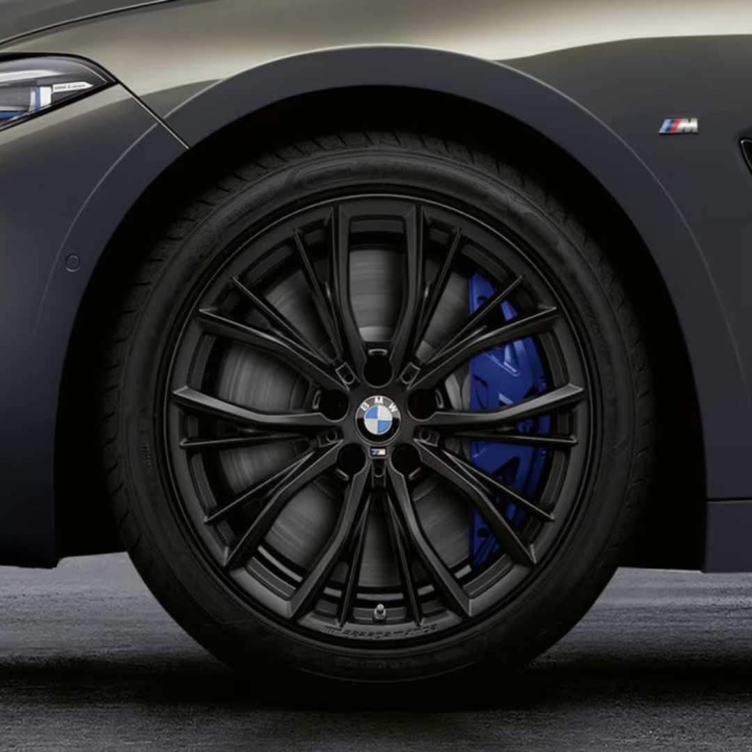 Bild: M Performance Doppelspeiche 786 M Jet Black Matt