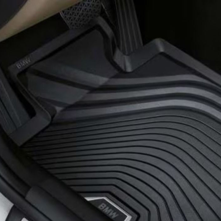 BMW Fussmatten Allwetter vorn fuer i4