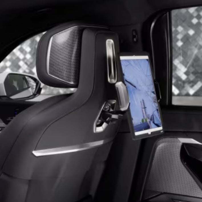 BMW Tablethalter PRO für die Kopfstuetze mit der Ausstattung Travel and Comfort 
