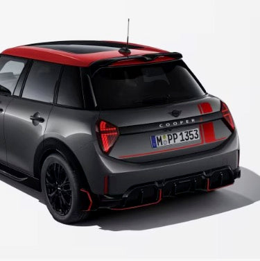 MINI JCW Heck Diffusor am Fahrzeug