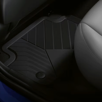 Fußmatten im Fußraum hinten