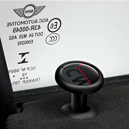 MINI JCW Türpin im Fahrzeug