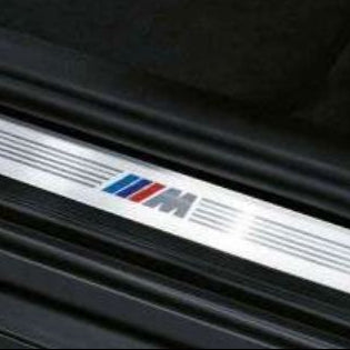 M Blende Einstieg vorne M