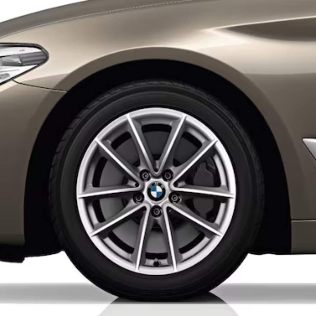 Bild: BMW V-Speiche 618 Reflex Silver